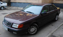 Audi 100 ����